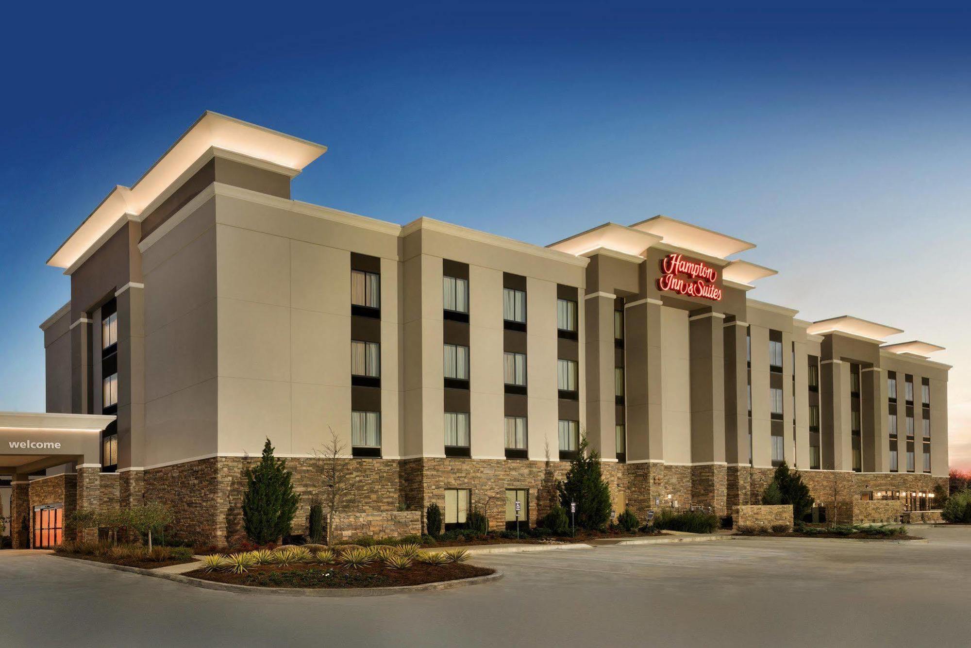 Hampton Inn And Suites Monroe Exterior photo